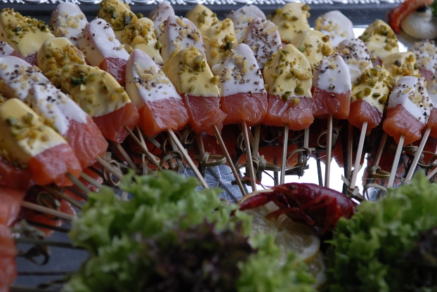 Catering - Lachs am Spieß