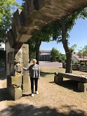 Gästeführerin Marion Farwick am alten Sieltor Gästeführerin Marion Farwick am alten Sieltor © RTV