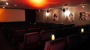 Hamme Forum - Kino mit Beleuchtung